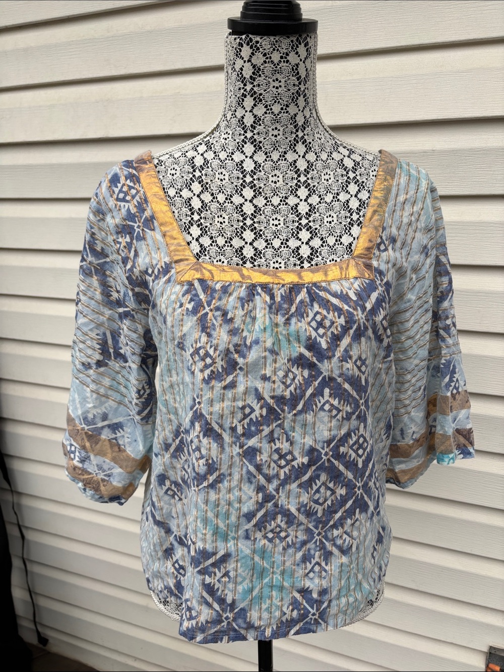 Anthropologie/RD + koko Blue Gold Square-Neck Patterned Blouse-S